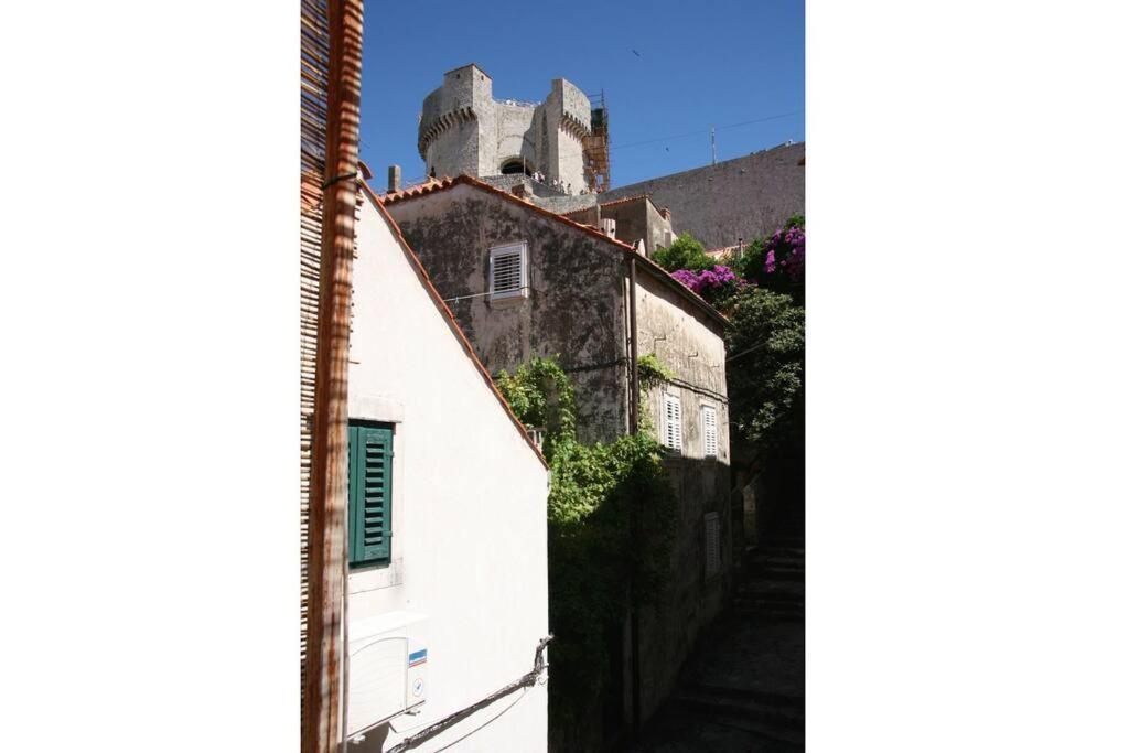 1-Bdrm With Terrace In The Old Town Apartment Dubrovnik Exterior foto